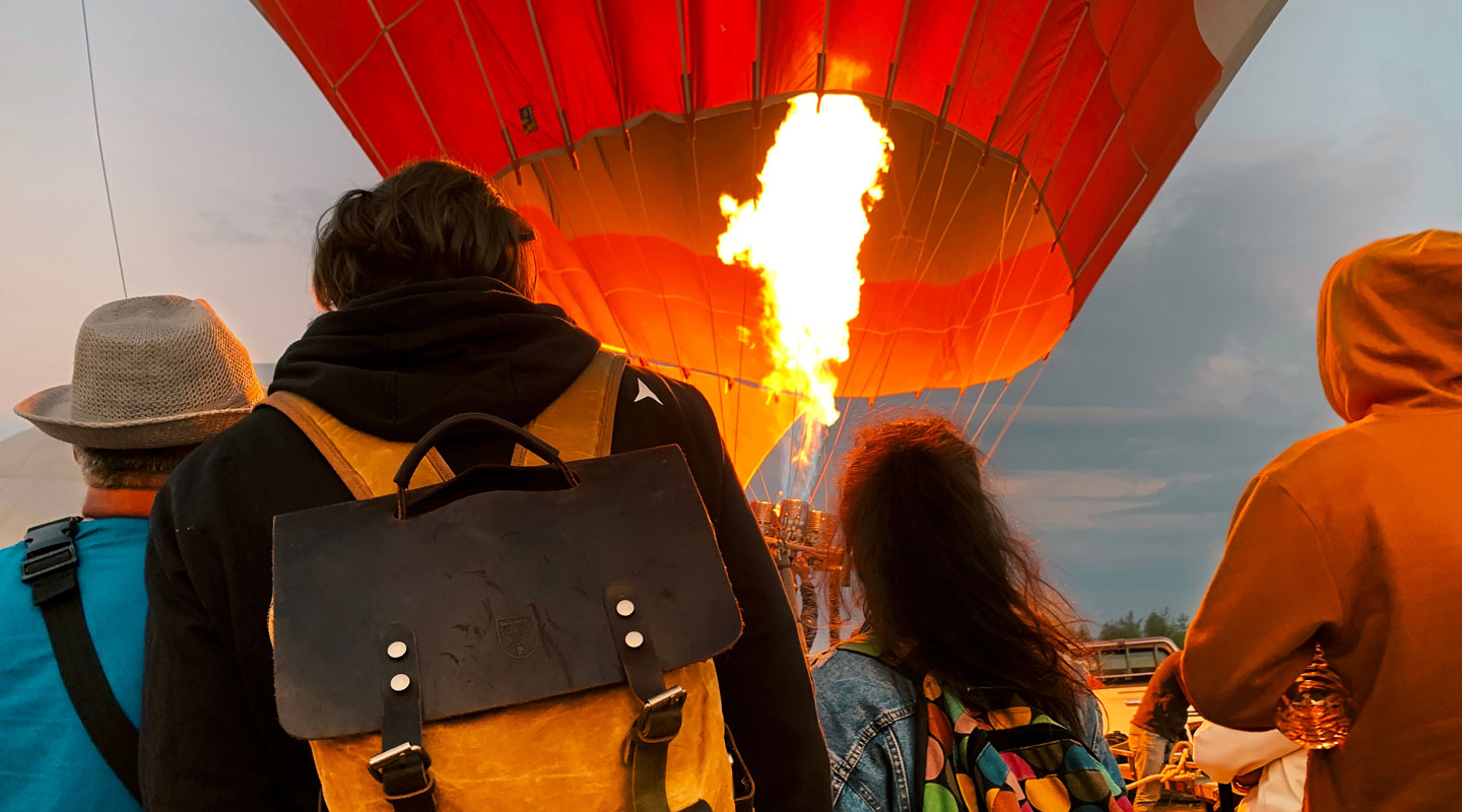 Volo in mongolfiera vicino a Milano - Gonfiaggio mongolfiera