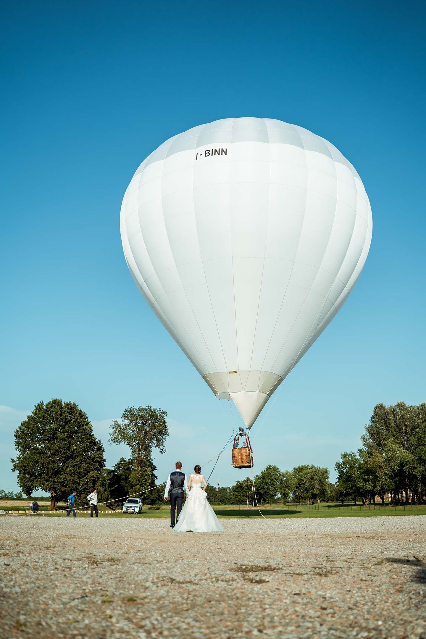 Rendi il giorno del tuo matrimonio memorabile con Milano Mongolfiere
